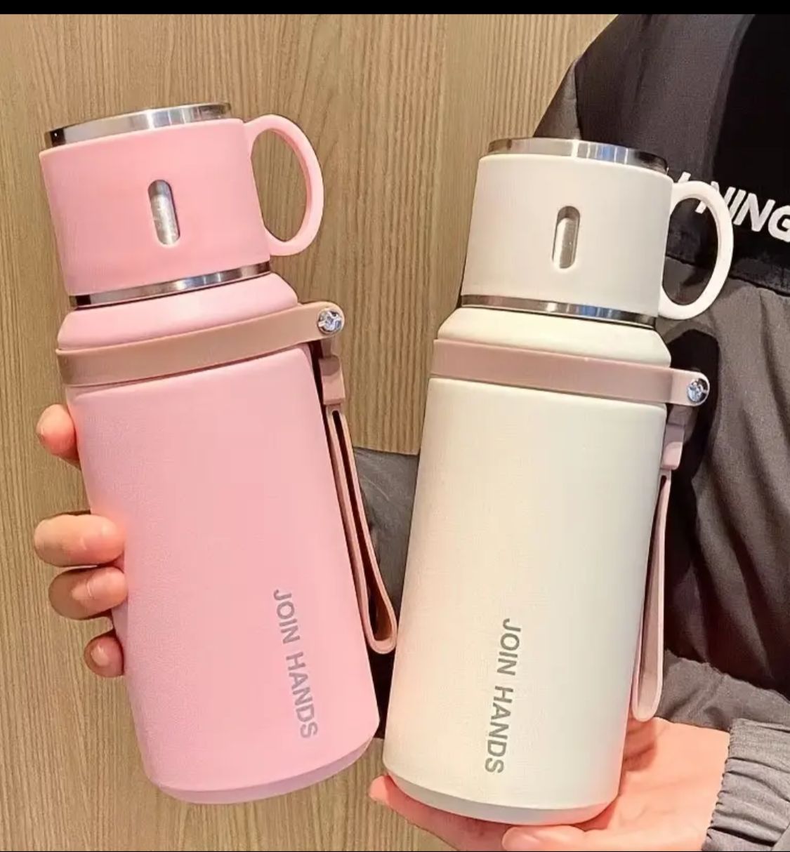 WATER BOTTLE.